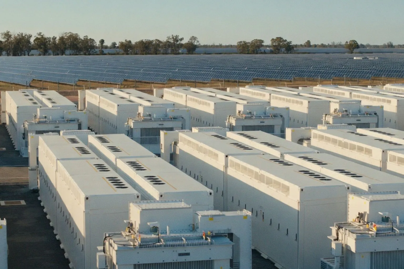 Гибридный энергокомплекс Mammoth Solar: как Google переходит на энергию из угольных карьеров