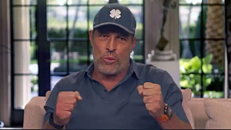 tony robbins thumb